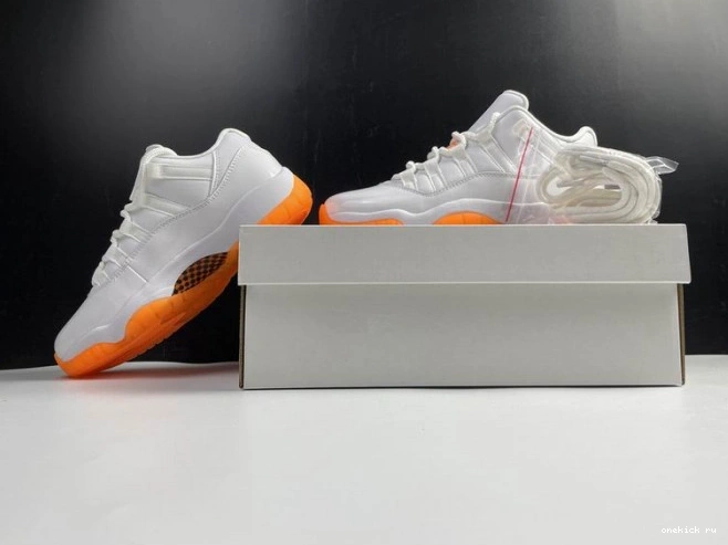 Chep Onekick BRIGHT CITRUS AIR LOW JORDAN AH7860-139 RETRO 11 0821